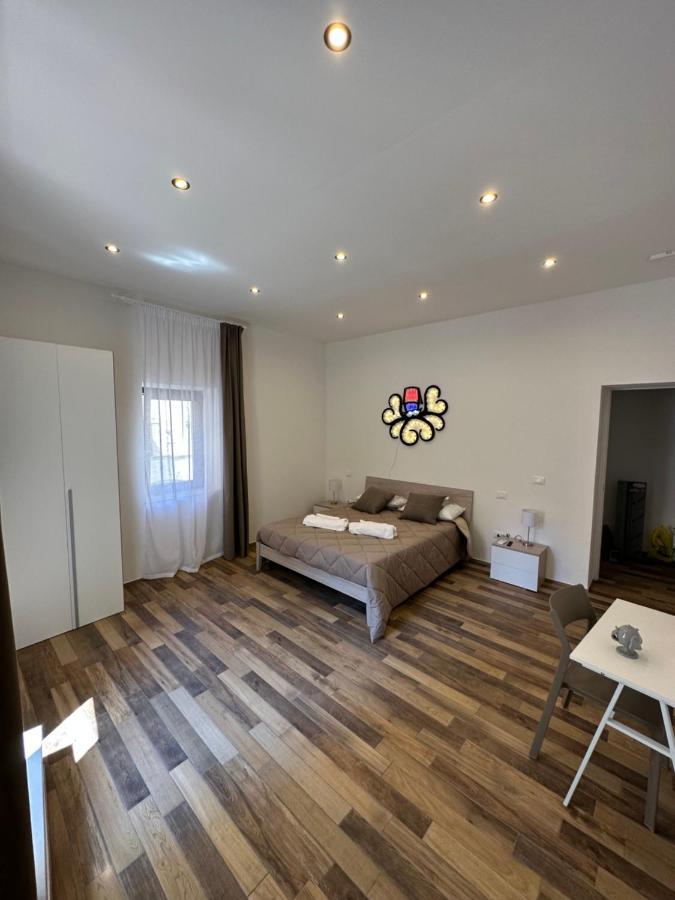 Camera Tripla Luxury